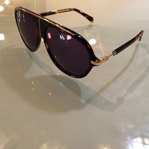 BALMAIN NWT Aviator Sunglasses!